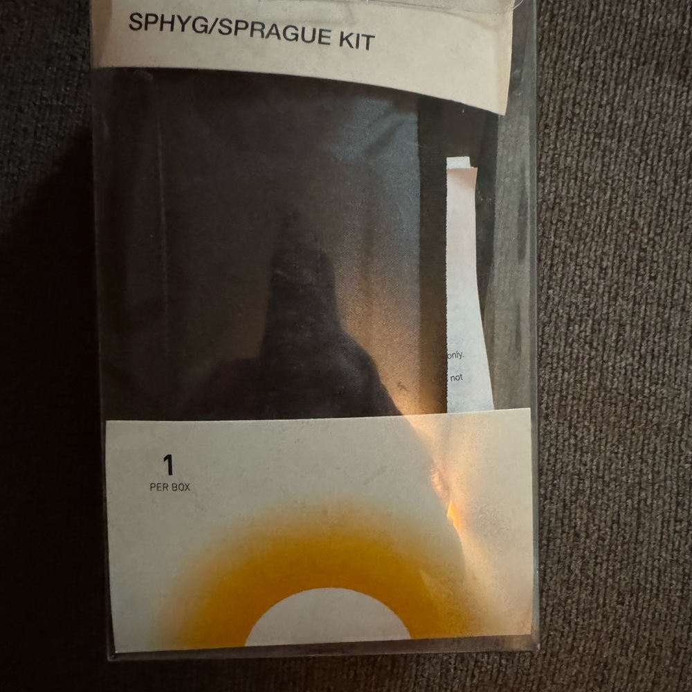 Black Sphygmomanometer Kit